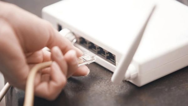 ನಿಮ್ಮ ವೈ-ಫೈ ಅನ್ನು ಯಾರೆಲ್ಲಾ ಕದ್ದು ಬಳಕೆ ಮಾಡುತ್ತಿದ್ದಾರೆಂದು ಪತ್ತೆ ಮಾಡಿ