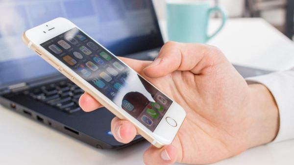 ಈ ಆಪಲ್‌ ಸ್ಮಾರ್ಟ್‌ ಡಿವೈಸ್‌ ಬಳಕೆ ಮಾಡುವವರಿಗೆ ಬೇಸರದ ವಿಷಯ; ಯಾಕೆ ಗೊತ್ತಾ!?   