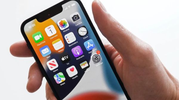 ಈ ಆಪಲ್‌ ಸ್ಮಾರ್ಟ್‌ ಡಿವೈಸ್‌ ಬಳಕೆ ಮಾಡುವವರಿಗೆ ಬೇಸರದ ವಿಷಯ; ಯಾಕೆ ಗೊತ್ತಾ!?   