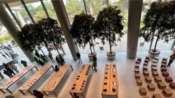 ದೇಶದಲ್ಲೇ ಮೊದಲ ಆಪಲ್‌ ಸ್ಟೋರ್‌ ಪ್ರಾರಂಭ; ಅಚ್ಚರಿ ಮೂಡಿಸಿದ ಟಿಮ್‌ ಕುಕ್‌ ನಡೆ!