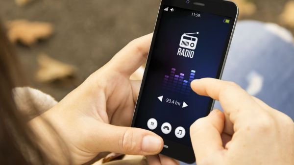 ಎಲ್ಲಾ ಫೋನ್‌ಗಳಲ್ಲಿ ಕಡ್ಡಾಯವಾಗಿ FM ರೇಡಿಯೊ ಆಯ್ಕೆ ಇರಬೇಕು...