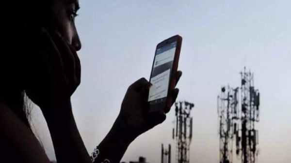 5G ಫೋನ್ನೊಂದಿಗೆ 5G ವ್ಯಾಪ್ತಿಯಲ್ಲಿದ್ದರೂ ಇಂಟರ್ನೆಟ್ ನಿಧಾನವೇ: ಈ ಕೆಲಸ ಮಾಡಿ! 5G ಫೋನ್ನೊಂದಿಗೆ 5G ವ್ಯಾಪ್ತಿಯಲ್ಲಿದ್ದರೂ ಇಂಟರ್ನೆಟ್ ನಿಧಾನವೇ: ಈ ಕೆಲಸ ಮಾಡಿ!