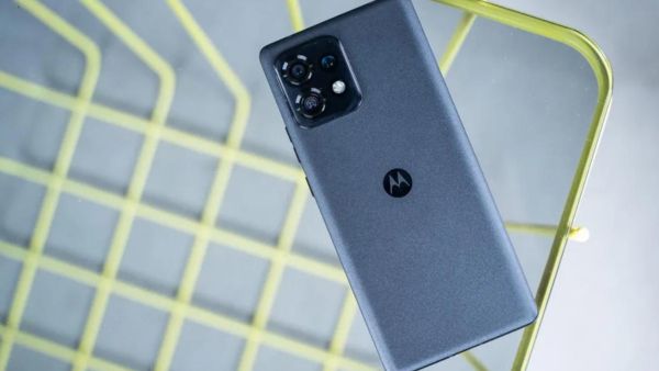 ದೈತ್ಯ ಮೊಟೊ ಎಡ್ಜ್‌+ 2023 ಫೋನ್‌ ಬಿಡುಗಡೆ!..ಬೊಂಬಾಟ್‌ ಡಿಸ್‌ಪ್ಲೇ ಇದೆ!