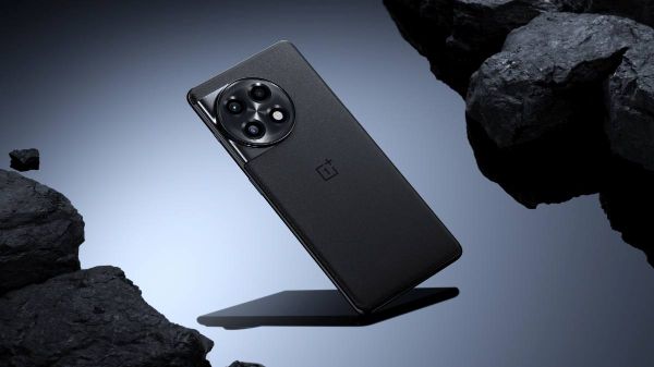 50MP ಕ್ಯಾಮೆರಾ ಸ್ಮಾರ್ಟ್‌ಫೋನ್‌ ಖರೀದಿಸುವ ಪ್ಲ್ಯಾನ್‌ ಇದ್ರೆ, ಇಲ್ಲಿ ನೋಡಿ!