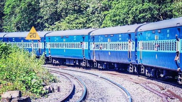 ಯಾವ ಸಮಯಕ್ಕೆ ರೈಲ್ವೆ ತತ್ಕಾಲ್ ಟಿಕೆಟ್ ಬುಕ್ ಮಾಡುವುದು ಸೂಕ್ತ! ಯಾವ ಸಮಯಕ್ಕೆ ರೈಲ್ವೆ ತತ್ಕಾಲ್ ಟಿಕೆಟ್ ಬುಕ್ ಮಾಡುವುದು ಸೂಕ್ತ!