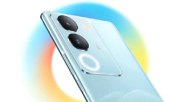 ವಿವೋ S17 ಸ್ಮಾರ್ಟ್‌ಫೋನ್‌ ಸರಣಿ ಲಾಂಚ್!..ಫೀಚರ್ಸ್‌ ತಿಳಿದ್ರೆ ಅಚ್ಚರಿ ಪಡ್ತೀರಾ?