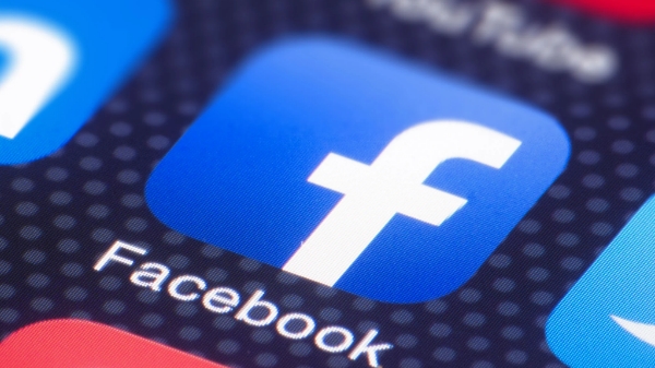 Facebook ಸ್ಥಗಿತಗೊಳಿಸುವ ಎಚ್ಚರಿಕೆ ನೀಡಿದ ಕರ್ನಾಟಕ ಹೈಕೋರ್ಟ್; ಕಾರಣ ಏನು?  