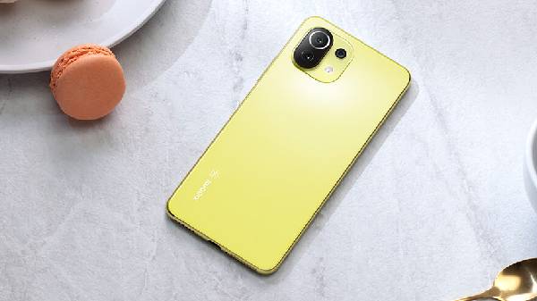 ಶಿಯೋಮಿ 11 ಲೈಟ್‌ ಬೆಲೆಯಲ್ಲಿ ಸಖತ್ ರಿಯಾಯಿತಿ!..ಜಬರ್ದಸ್ತ್ ಸ್ಟೋರೇಜ್‌!