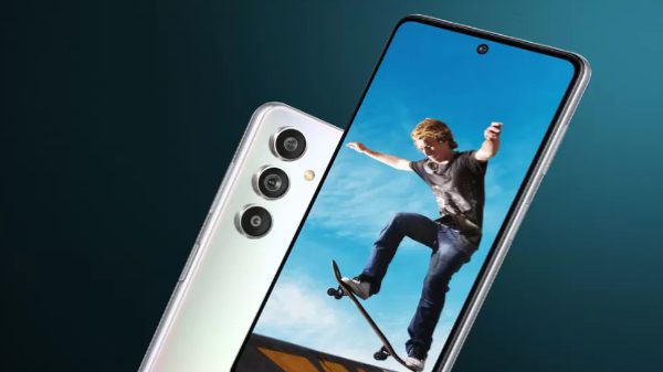 ಭಾರತದಲ್ಲಿ ಸ್ಯಾಮ್‌ಸಂಗ್‌ ಕಮಾಲ್‌! 6,000mAh ಸಾಮರ್ಥ್ಯದ ಹೊಸ ಫೋನ್‌ ಲಾಂಚ್‌!