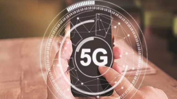 ಏರ್‌ಟೆಲ್‌, ಜಿಯೋದಿಂದ ದೊಡ್ಡ ಸಾಧನೆ... 8000+ ನಗರದಲ್ಲಿ 5G ಲಭ್ಯ! 