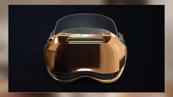 37 ಲಕ್ಷದ ಈ ಹೆಡ್ಸೆಟ್ನಲ್ಲಿ ಅಂತುಹುದ್ದೇನಿದೆ? ಅಷ್ಟಕ್ಕೂ ಈ ಪರಿ ಬೆಲೆ ಏಕೆ? 37 ಲಕ್ಷದ ಈ ಹೆಡ್ಸೆಟ್ನಲ್ಲಿ ಅಂತುಹುದ್ದೇನಿದೆ? ಅಷ್ಟಕ್ಕೂ ಈ ಪರಿ ಬೆಲೆ ಏಕೆ?