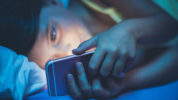 ಮಧ್ಯರಾತ್ರಿಯಲ್ಲಿ ವೈ-ಫೈಗಾಗಿ ಮನೆಯಿಂದಲೇ ಓಡಿಹೋಗುತ್ತಾರಂತೆ ಮಕ್ಕಳು! 