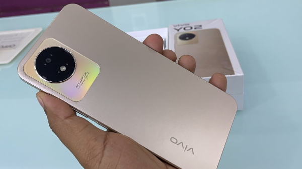 ವಿವೋ Y02 ಸ್ಮಾರ್ಟ್‌ಫೋನ್‌ಗೆ 34% ಡಿಸ್ಕೌಂಟ್‌: ಈ ಆಫರ್‌ ಎಲ್ಲಿ ಲಭ್ಯ!?  