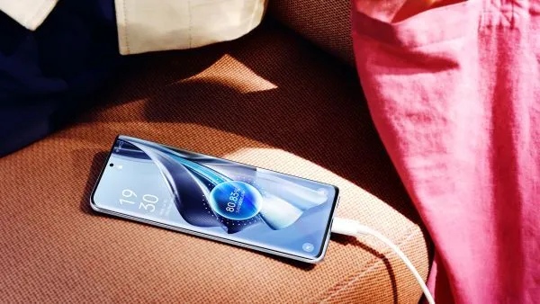 ಒಪ್ಪೋ ರೆನೋ10 5G: ಅತ್ಯುತ್ತಮ ಕ್ಯಾಮೆರಾ ಮತ್ತು ವೇಗದ ಕಾರ್ಯಕ್ಷಮತೆಯ ಫೋನ್‌
