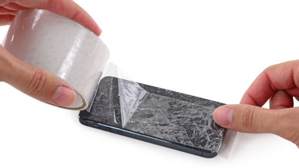 ಡಿಸ್‌ಪ್ಲೇ ಒಡೆದಿದ್ರೂ ಫೋನ್‌ ಬಳಕೆ ಮಾಡ್ತೀರಾ? ಈ ಸಮಸ್ಯೆಗಳ ಗಂಭೀರತೆ ಗೊತ್ತಿರಲಿ!