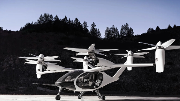 ಇನ್ಮುಂದೆ ಆಗಸದಲ್ಲಿ ಟ್ರಾಫಿಕ್ ಜಾಮ್ ಆಗಲಿದೆಯೋನೋ!.. ಮೊದಲ ಏರ್ ಟ್ಯಾಕ್ಸಿ ರೆಡಿ 