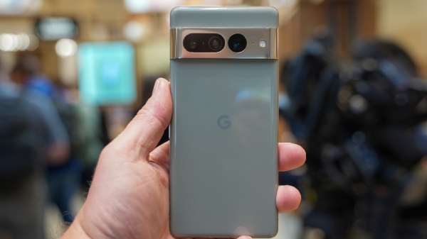 ಗೂಗಲ್ ಪಿಕ್ಸೆಲ್ 7 ಮೇಲೆ ಭಾರೀ ಡಿಸ್ಕೌಂಟ್; ಭಾರೀ ಹಣ ಉಳಿತಾಯ ಪಕ್ಕಾ! 