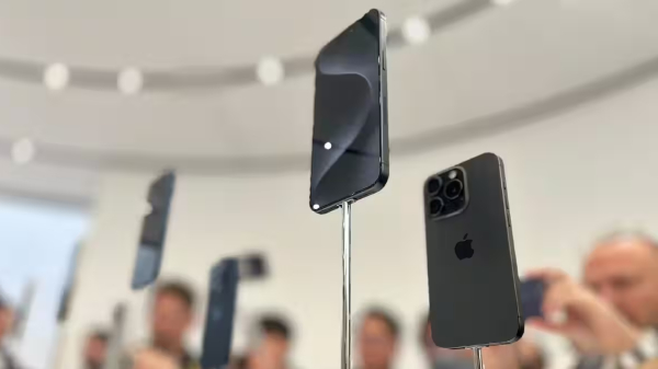 ಐಫೋನ್‌ 15 ಪ್ರೊ, 15 ಪ್ರೊ ಮ್ಯಾಕ್ಸ್‌ ಫೋನ್‌ಗಳ ಬೆಲೆ ಭಾರತದಲ್ಲಿ ಎಷ್ಟು?