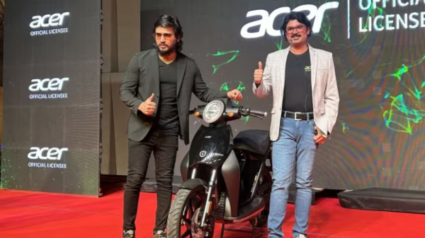 ಭಾರತದಲ್ಲಿ ಅಗ್ಗದ ಏಸರ್ MUVI 125 ಎಲೆಕ್ಟ್ರಿಕ್ ಸ್ಕೂಟರ್ ಲಾಂಚ್.. ಸೂಪರ್ ಫೀಚರ್ ಭಾರತದಲ್ಲಿ ಅಗ್ಗದ ಏಸರ್ MUVI 125 ಎಲೆಕ್ಟ್ರಿಕ್ ಸ್ಕೂಟರ್ ಲಾಂಚ್.. ಸೂಪರ್ ಫೀಚರ್