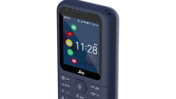 ಜಿಯೋ ನಡೆಗೆ ಮೊಬೈಲ್‌ ವಲಯವೇ ಕಂಗಾಲು! ಹೇಗಿದೆ ಗೊತ್ತಾ ಹೊಸ ಫೋನ್‌!