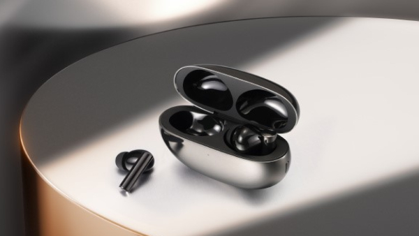 ಅತ್ಯುತ್ತಮ ಇಯರಬಡ್ಸ್‌ ಲಿಸ್ಟ್‌ ಇಲ್ಲಿದೆ.. ಇದ್ರಲ್ಲಿ ನಿಮ್ಮ ಆಯ್ಕೆ ಯಾವುದು?