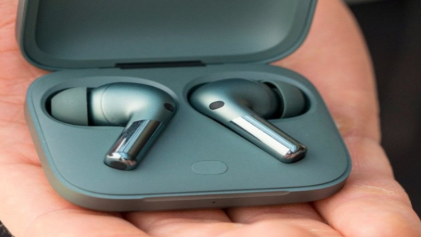 ಒನ್‌ಪ್ಲಸ್‌ ಬಡ್ಸ್‌ ಪ್ರೊ 2 ಇಯರ್‌ಬಡ್‌ಗೆ ಬಿಗ್ ಡಿಸ್ಕೌಂಟ್‌; ಭಾರೀ ಬೆಲೆ ಇಳಿಕೆ!