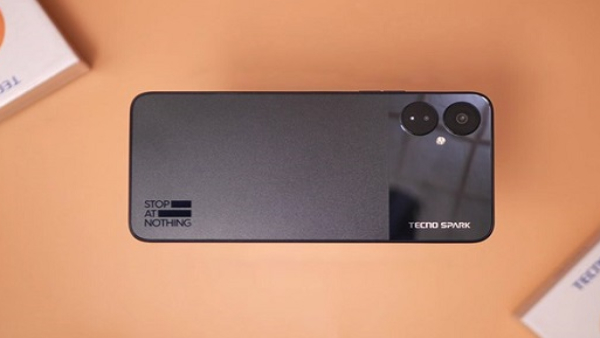 ಅಧಿಕ RAM ಸೌಲಭ್ಯದ ಈ ಮೊಬೈಲ್‌ ಈಗ ಕಡಿಮೆ ಬೆಲೆಗೆ ಸಿಗುತ್ತೆ!