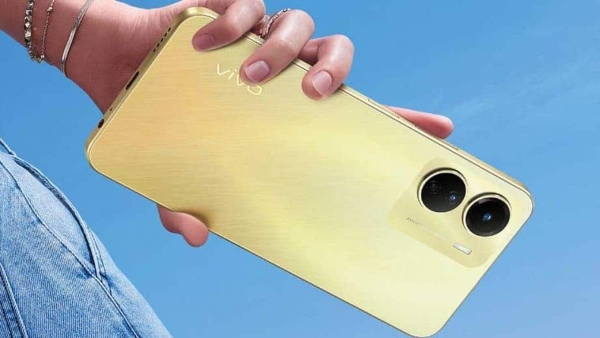 ಆನ್‌ಲೈನ್‌ನಲ್ಲಿ ವಿವೋ ಮೊಬೈಲ್‌ ಖರೀದಿಗೆ ಇದು ಸೂಕ್ತ ಸಮಯ!..ಜಬರ್ದಸ್ತ್ ಆಫರ್‌!