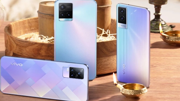 ದೀಪಾವಳಿ ಹಬ್ಬಕ್ಕೆ ವಿವೋ ಫೋನ್‌ ಖರೀದಿಸುವ ಪ್ಲ್ಯಾನ್‌ ಇದ್ರೆ, ಇಲ್ಲಿ ಗಮನಿಸಿ!