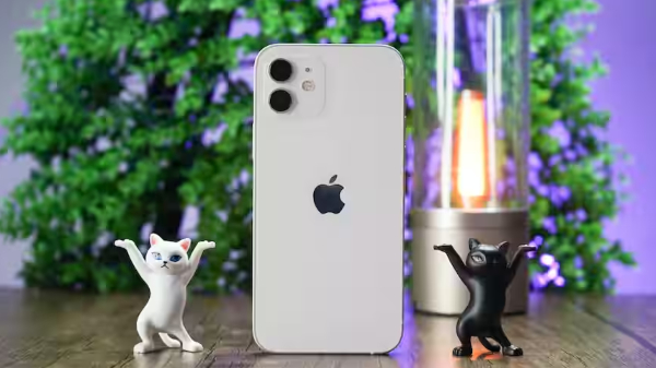 ಆಪಲ್‌ ಐಫೋನ್‌ 12 ಅನ್ನು ಕೇವಲ 4,999ರೂ.ಗಳಲ್ಲಿ ಖರೀದಿಸಿ,ಇದು ದೀಪಾವಳಿ ಅಫರ್!   