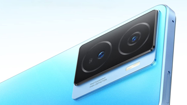 ಈ ಸ್ಮಾರ್ಟ್‌ಫೋನ್‌ ಮೇಲೆ ಸಿಗ್ತಾ ಇದೆ ಭರ್ಜರಿ ಆಫರ್‌!ಇದಕ್ಕಿಂತ ಡಿಸ್ಕೌಂಟ್‌ ಬೇಕಾ