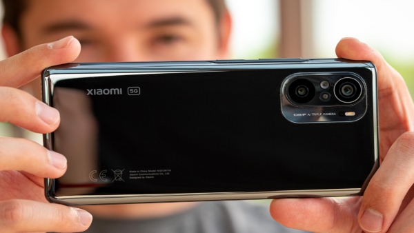 ಶಿಯೋಮಿಯ ಈ ಬೆಸ್ಟ್‌ ಕ್ಯಾಮೆರಾ ಫೋನಿನ ಆಫರ್‌ ಬೆಲೆ ತಿಳಿದ್ರೆ, ವಾವ್ ಅಂತೀರಾ!