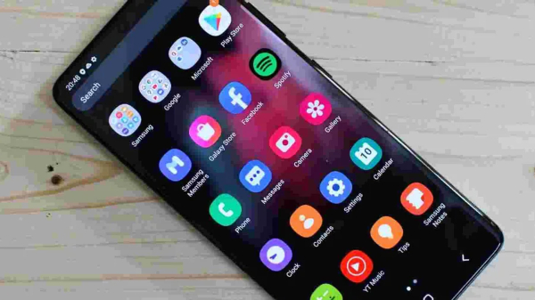 ಸ್ಯಾಮ್‌ಸಂಗ್‌ ಗ್ಯಾಲಕ್ಸಿ  A72 ಸ್ಮಾರ್ಟ್‌ಫೋನ್‌ಗೆ 38% ರಿಯಾಯಿತಿ!