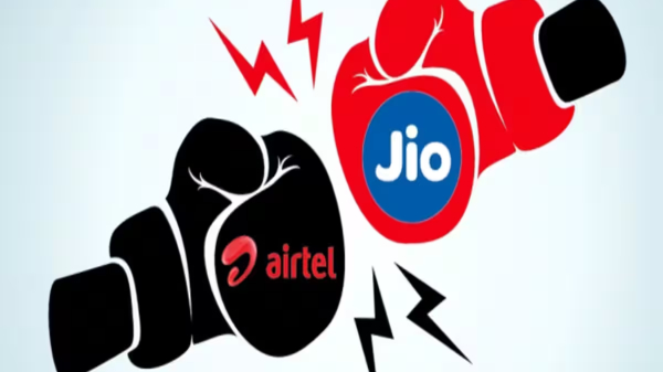 Airtel vs Jio: ನಿಮಗಿಂತ ನಾವೇನು ಕಡಿಮೆ ಇಲ್ಲಾ ಎನ್ನುತ್ತಿದೆ ಏರ್ಟೆಲ್... Airtel vs Jio: ನಿಮಗಿಂತ ನಾವೇನು ಕಡಿಮೆ ಇಲ್ಲಾ ಎನ್ನುತ್ತಿದೆ ಏರ್ಟೆಲ್...