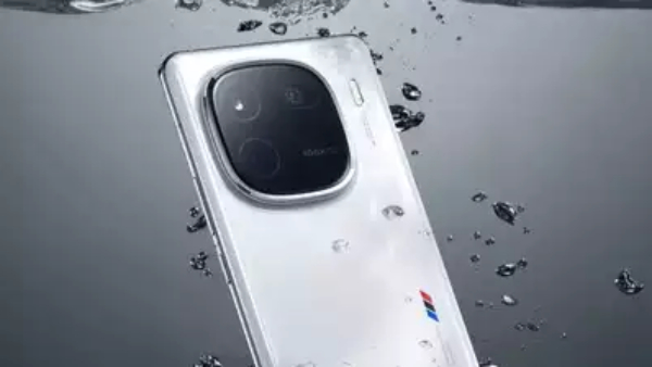 ಇಂದು ಗ್ರ್ಯಾಂಡ್‌ ಎಂಟ್ರಿ ಕೊಡಲಿದೆ ಐಕ್ಯೂ 12 ಫೋನ್‌!..ಬೆಲೆ ಎಷ್ಟು ಅಂತೀರಾ?