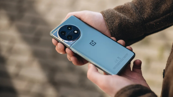 ನೀವು ಖರೀದಿ ಮಾಡಬಹುದಾದ ಅತ್ಯುತ್ತಮ ಸ್ಮಾರ್ಟ್‌ಫೋನ್‌ಗಳಿವು!  