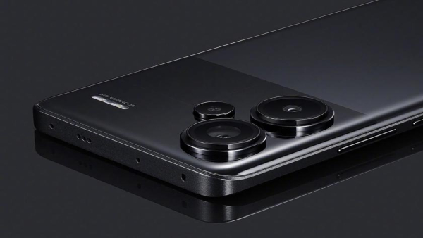 ಹೊಸ ವರ್ಷಕ್ಕೆ ಬರಲಿದೆ ಬಹು ನಿರೀಕ್ಷಿತ ಫೋನ್‌! ಡಿಸೈನ್‌ಗೆ ಬೆರಗಾಗೋದು ಪಕ್ಕಾ