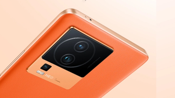 ಈ ದೈತ್ಯ ಫೋನಿನ ಬೆಲೆಯಲ್ಲಿ ಭಾರೀ ಇಳಿಕೆ!..ಬಿಗ್‌ ಸ್ಟೋರೇಜ್‌ ಸೌಲಭ್ಯ!