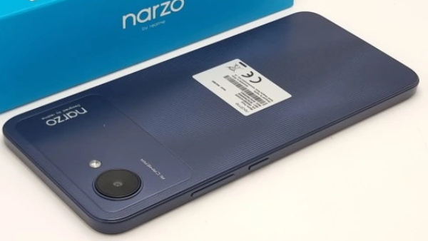 ಈ ಎಂಟ್ರಿ ಲೆವೆಲ್‌ ಫೋನಿಗೆ ಈಗ ಬಿಗ್‌ ಡಿಸ್ಕೌಂಟ್‌!..ಗ್ರಾಹಕರು ಫುಲ್‌ ಖುಷ್!