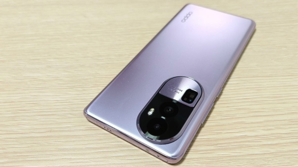 ಒಪ್ಪೋ ರೆನೋ 10 ಪ್ರೊ 5G ಫೋನ್‌ ಬೆಲೆಯಲ್ಲಿ ಶಾಶ್ವತ ಇಳಿಕೆ!..ಈ ಚಾನ್ಸ್‌ ಬಿಡಬೇಡಿ