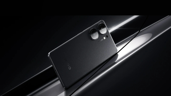 iQoo: ಬಿಡುಗಡೆಗೂ ಮುನ್ನವೇ ಬಹಿರಂಗವಾಯ್ತು ಐಕ್ಯೂ ನಿಯೋ 9 ಪ್ರೊ ಡಿಸೈನ್! iQoo: ಬಿಡುಗಡೆಗೂ ಮುನ್ನವೇ ಬಹಿರಂಗವಾಯ್ತು ಐಕ್ಯೂ ನಿಯೋ 9 ಪ್ರೊ ಡಿಸೈನ್!