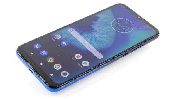 ಮೊಟೊರೊಲಾದ ಈ ಕಡಿಮೆ ಬೆಲೆಯ ಫೋನ್‌ ಇನ್ನೂ ಕಡಿಮೆಗೆ ಲಭ್ಯ! 64 GB ಸ್ಟೋರೇಜ್‌