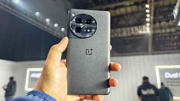 ಭಾರತಕ್ಕೆ ಗ್ರ್ಯಾಂಡ್‌ ಎಂಟ್ರಿ ಕೊಟ್ಟ ಒನ್‌ಪ್ಲಸ್‌ 12R:  ಜಬರ್ದಸ್ತ್‌ ಫೀಚರ್ಸ್‌!