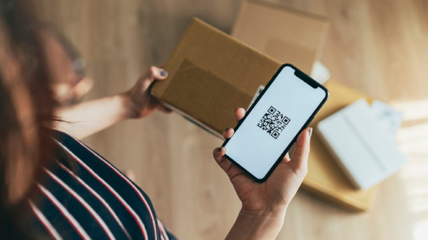 QR code ಸ್ಕ್ಯಾನ್ ಮಾಡುವಾಗ ಎಚ್ಚರ ಎಚ್ಚರ... ಏನಿದು  ಕ್ವಿಶಿಂಗ್ ಹಗರಣ!? 