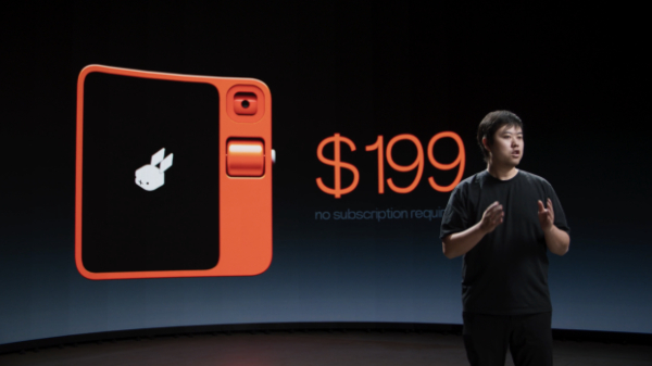 ಯಾವುದು ಈ ವಿಶೇಷ ಪುಟ್ಟ ಎಐ ಡಿವೈಸ್‌? ಕ್ಷಣಮಾತ್ರದಲ್ಲೇ ಭರ್ಜರಿ ಸೇಲ್‌..