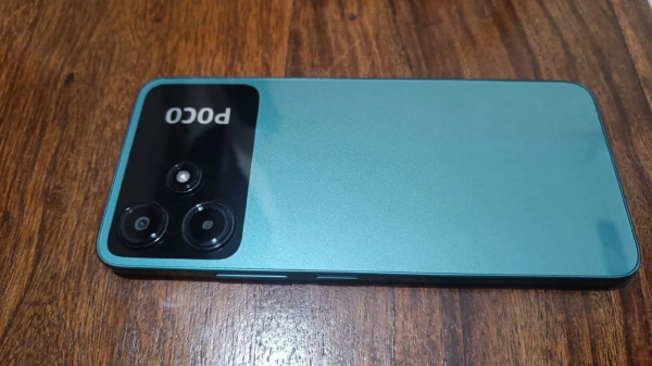 ಬಜೆಟ್‌ ಬೆಲೆಯಲ್ಲಿ ಲಭ್ಯ ಇರುವ ಅತ್ಯುತ್ತಮ 5G ಸ್ಮಾರ್ಟ್‌ಫೋನ್‌ಗಳಿವು! ..