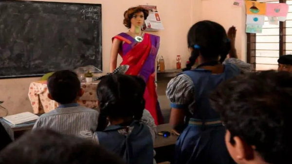 ಕೇರಳದಲ್ಲಿ ಶಾಲೆಗೆ ಎಂಟ್ರಿ ಕೊಟ್ಟ AI ಟೀಚರ್: ಶಿಕ್ಷಣ ಕ್ಷೇತ್ರದಲ್ಲಿ ಕ್ರಾಂತಿ ಕೇರಳದಲ್ಲಿ ಶಾಲೆಗೆ ಎಂಟ್ರಿ ಕೊಟ್ಟ AI ಟೀಚರ್: ಶಿಕ್ಷಣ ಕ್ಷೇತ್ರದಲ್ಲಿ ಕ್ರಾಂತಿ