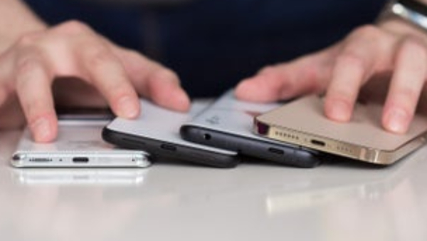 ಸ್ಟಿರಿಯೊ ಸ್ಪೀಕರ್‌ ಸೌಲಭ್ಯ ಪಡೆದ ಬೆಸ್ಟ್‌ ಫೋನ್‌ಗಳ ಲಿಸ್ಟ್‌ ಇಲ್ಲಿದೆ ನೋಡಿ!