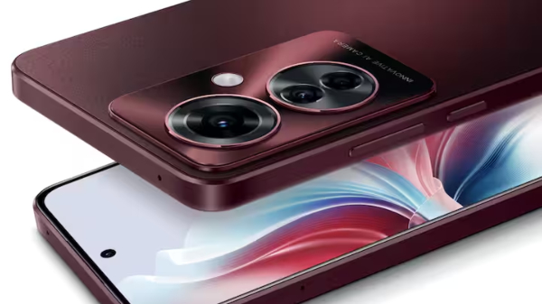 ಟ್ರಿಪಲ್ ಕ್ಯಾಮೆರಾ ಆಯ್ಕೆ ಇರುವ ಪ್ರಮುಖವಾದ ಐದು ಸ್ಲಿಮ್ ಸ್ಮಾರ್ಟ್‌ಫೋನ್‌ಗಳು!...