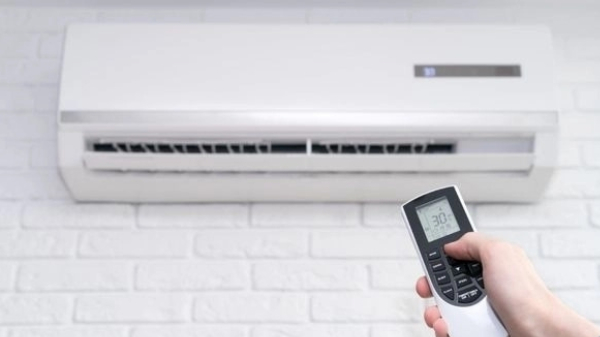 AC: ನಿಮ್ಮ ಎಸಿ ಸರಿಯಾಗಿ ಕೆಲಸ ಮಾಡುತ್ತಿಲ್ಲವೇ?..ಹಾಗಿದ್ರೆ ಈ ಕೆಲಸ ಮಾಡಿ 